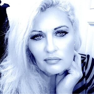 Meet your Posher, Donnarae